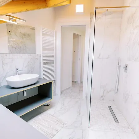 Casa King Apartament Como